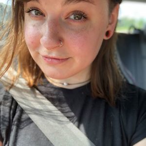 Meet your Posher, Courtney